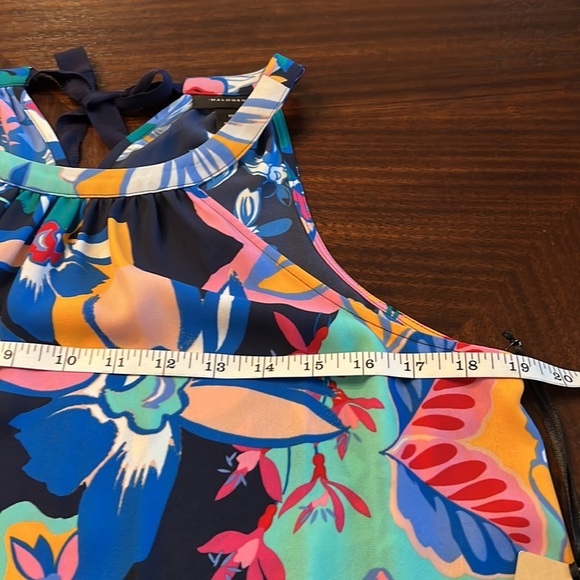 NWT Halogen | Navy Blue Pop Floral Print Tie Neck Flowy Blouse | Size Medium - Picture 10 of 11
